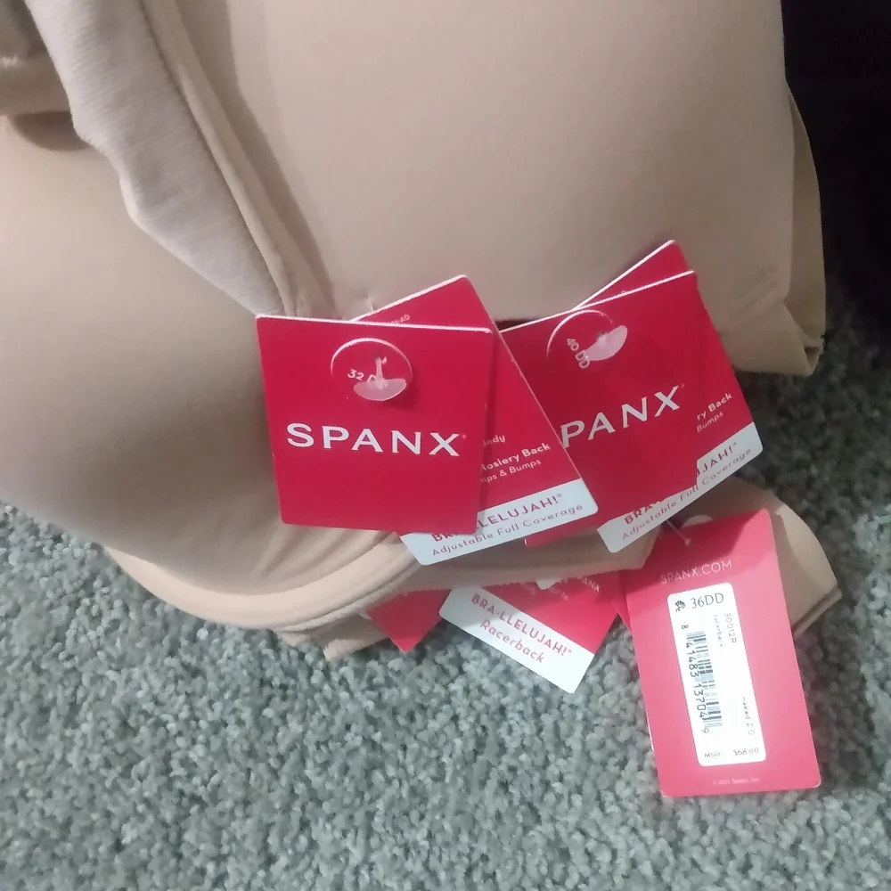 Bras - Picture 4 of 5